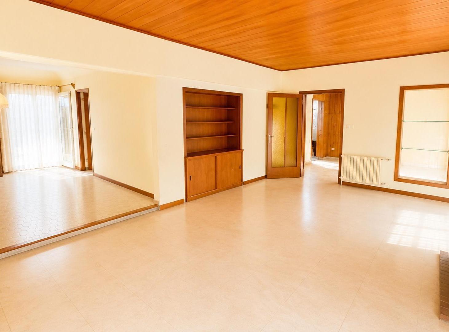 Foto de CASA SOBRE DOS LOTES EN PARQUE LURO, imagen 4