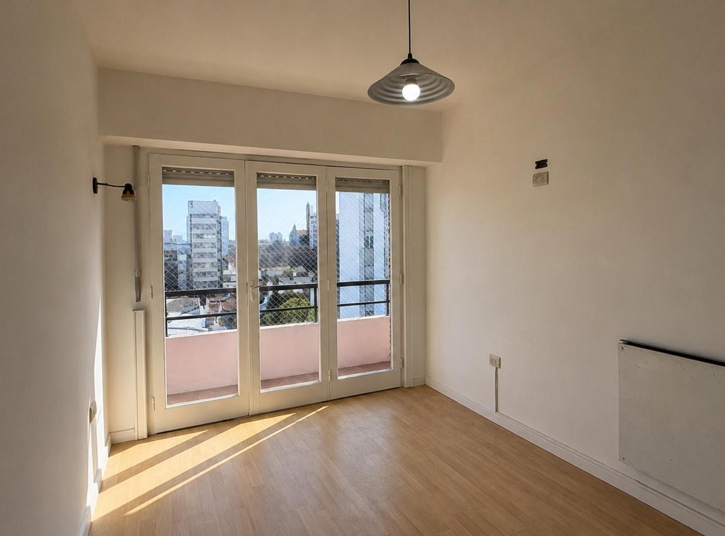 Foto de VENTA | DEPARTAMENTO 3 AMBIENTES CON BALCÓN | LA PERLA, imagen 3
