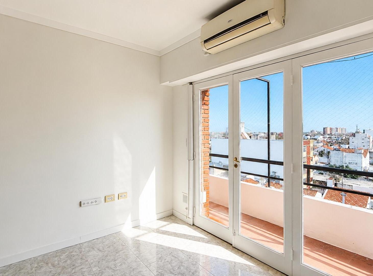 Foto de VENTA | DEPARTAMENTO 3 AMBIENTES CON BALCÓN | LA PERLA, imagen 4