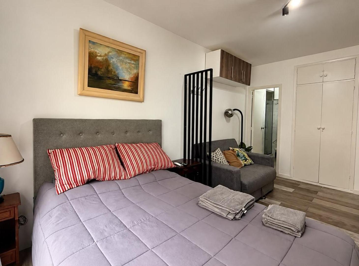 Foto de VENTA | DEPARTAMENTO MONOAMBIENTE AL FRENTE | ZONA ALDREY, imagen 2