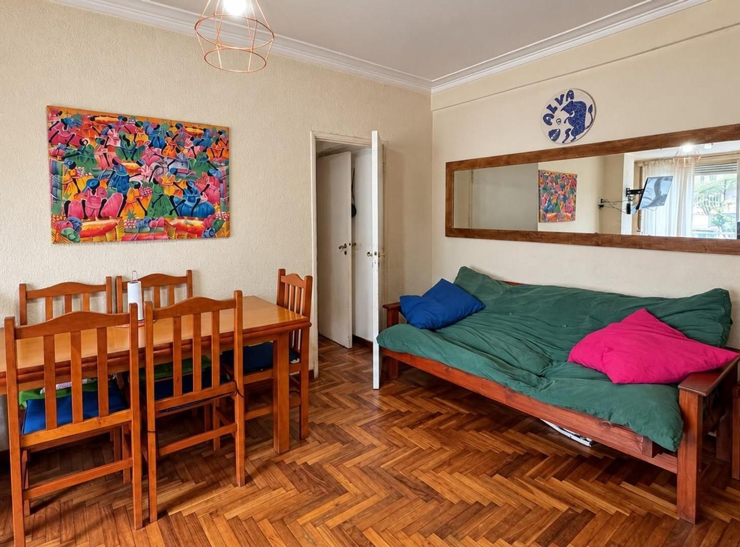 Foto de DEPARTAMENTO 2 AMBIENTES A LA CALLE CON BALCÓN FRANCÉS, imagen 4