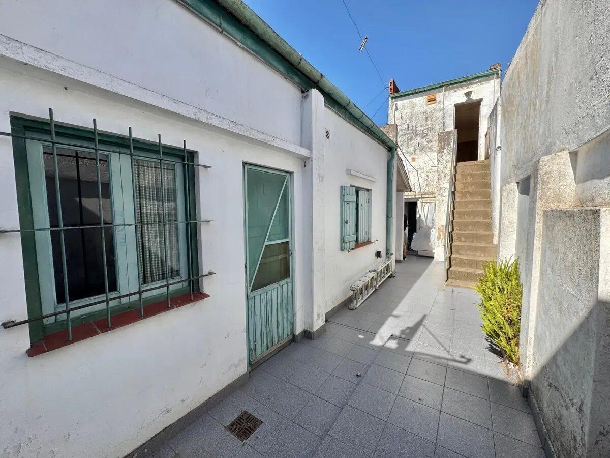 Foto de Casa 3 Ambientes Con Departamento Arriba, imagen 2