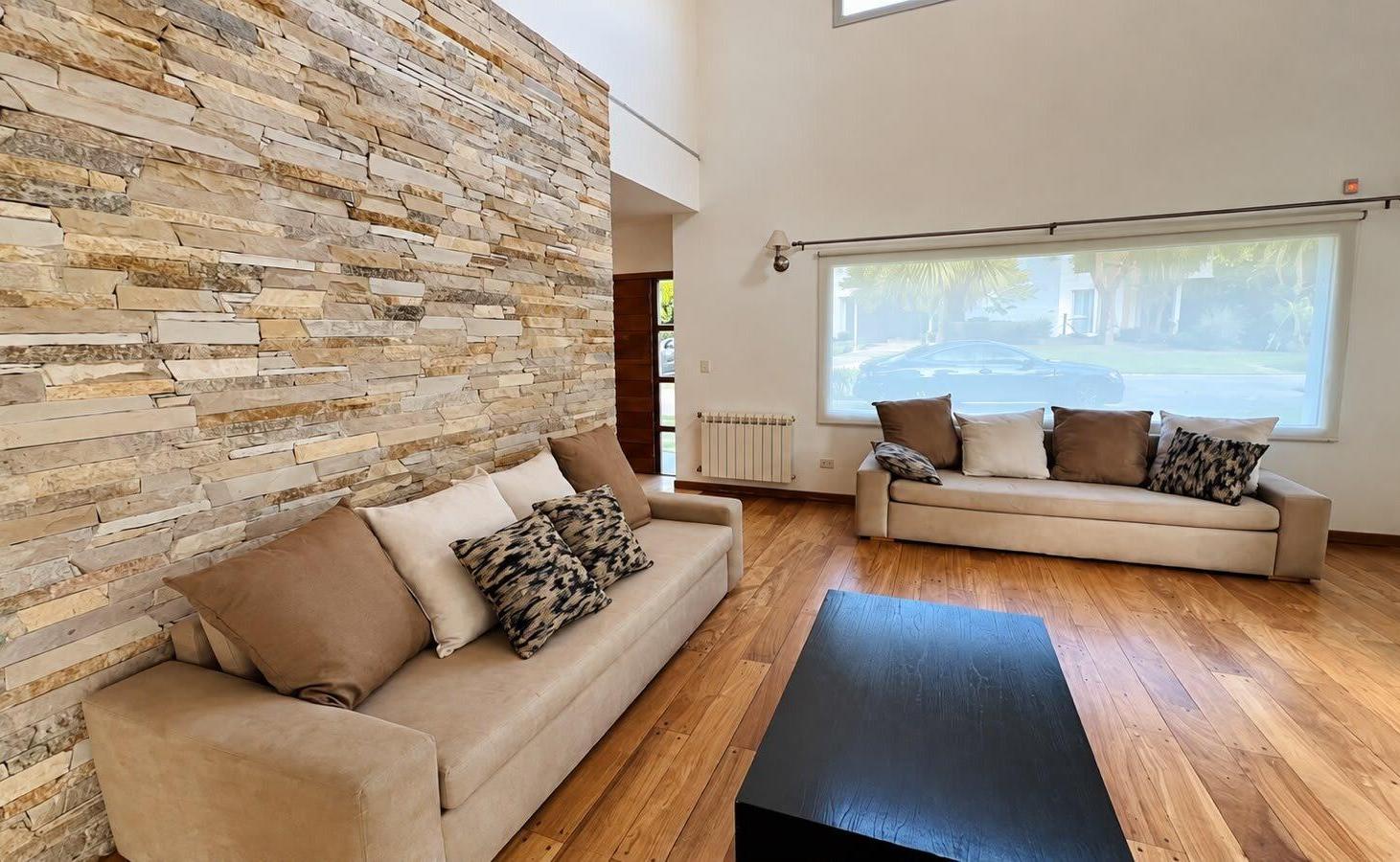 Foto de CASA 4 AMBIENTES CON PILETA - BARRIO RUMENCO, imagen 4