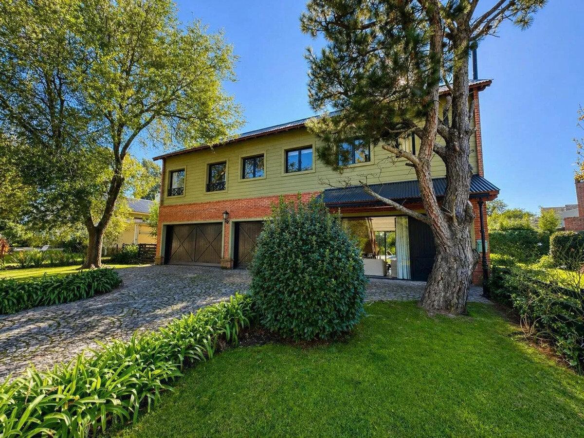 Foto de Venta Chalet Con Pileta En Rumenco, imagen 4
