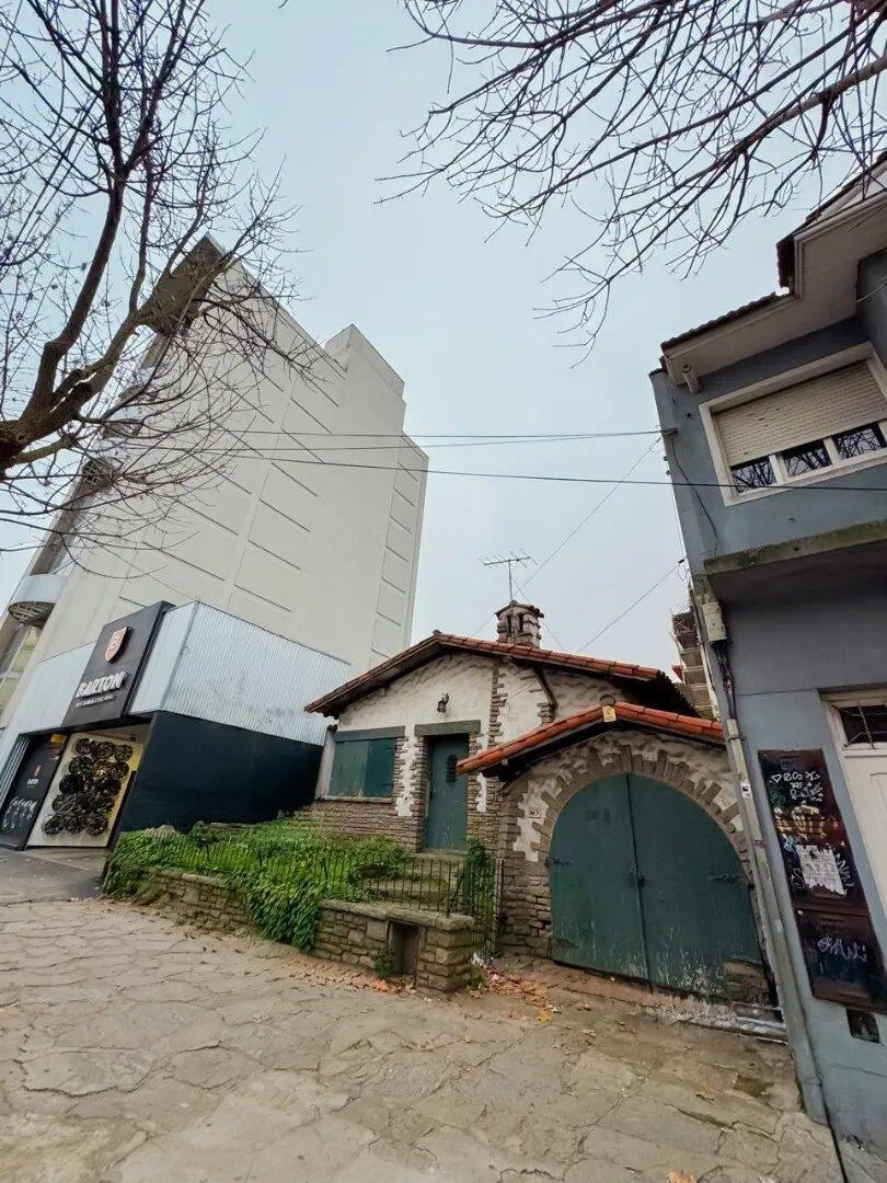 Foto de Lote Con Casa A Demoler, imagen 1