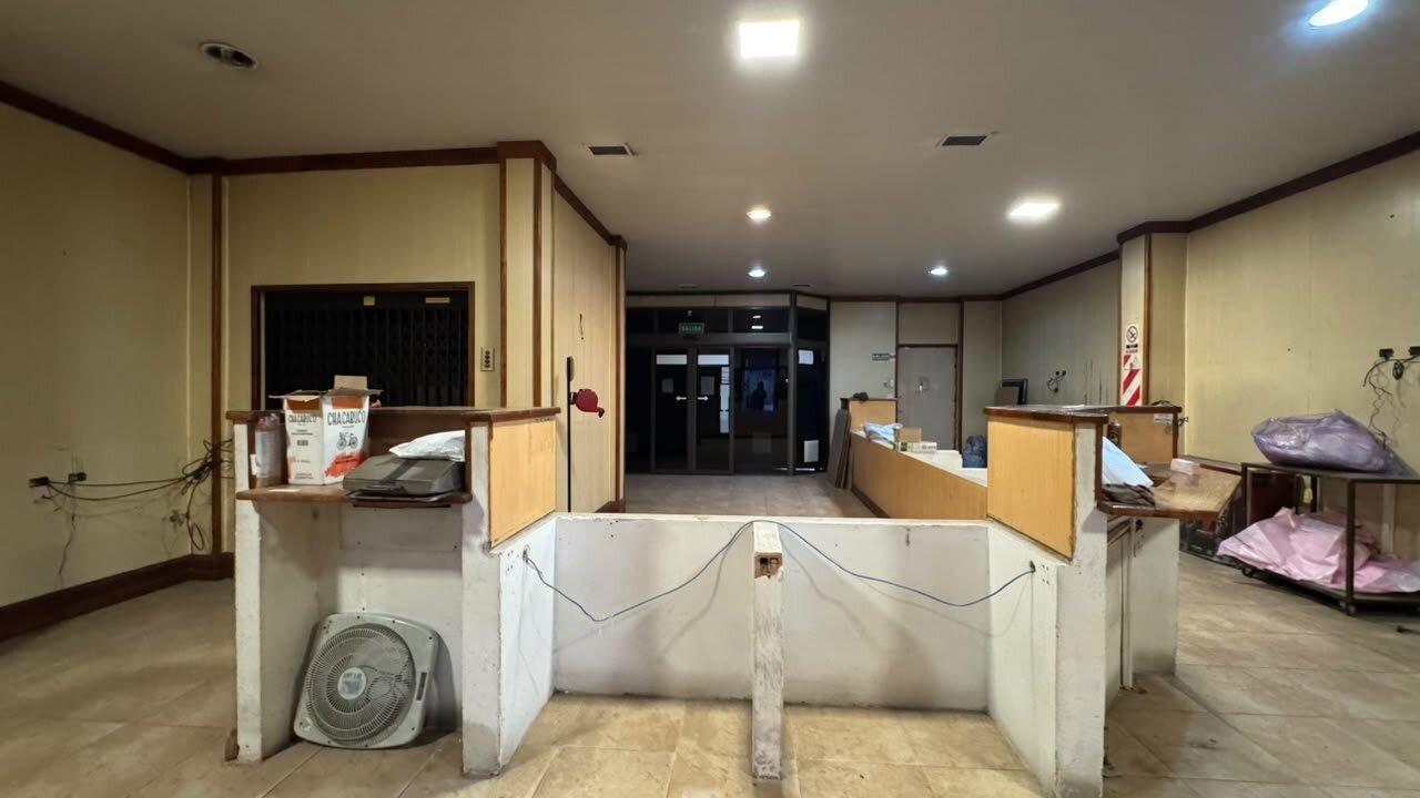 Foto de ALQUILER DE LOCAL CON GRAN DEPOSITO, imagen 3