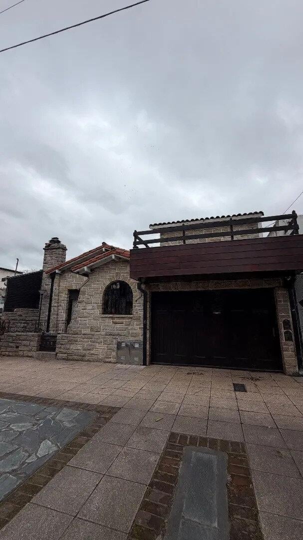 Foto de Casa 4 Amb Sobre Avenida Libertad, imagen 2