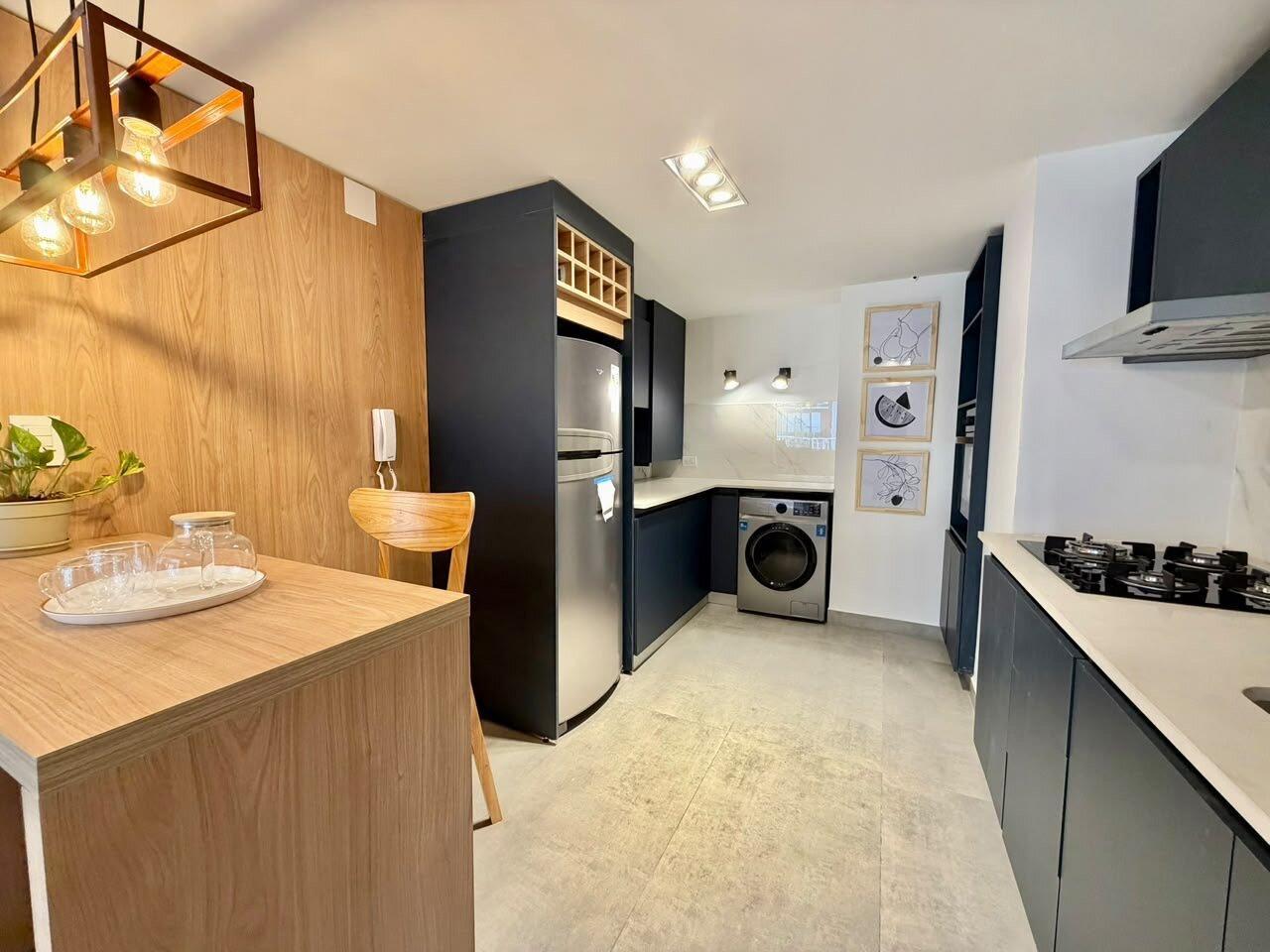 Foto de VENTA | Dpto 3 ambientes con balcón plaza Colón, imagen 2