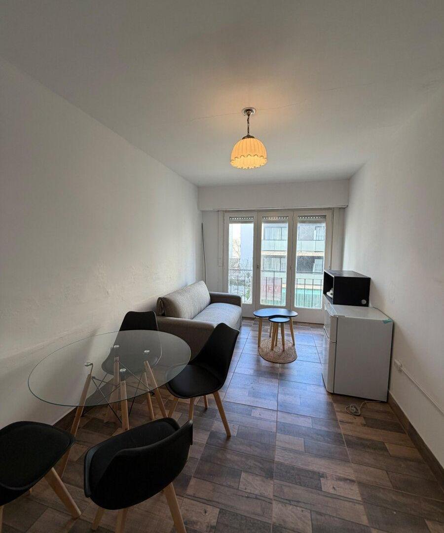 Foto de VENTA | MONOAMBIENTE PLAZA COLON, imagen 3