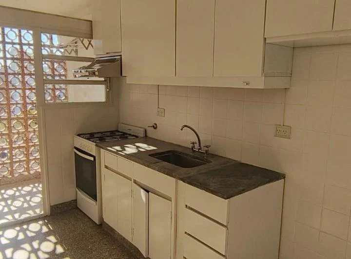 Alquiler - Depto. 4 Ambientes - Colegiales 5