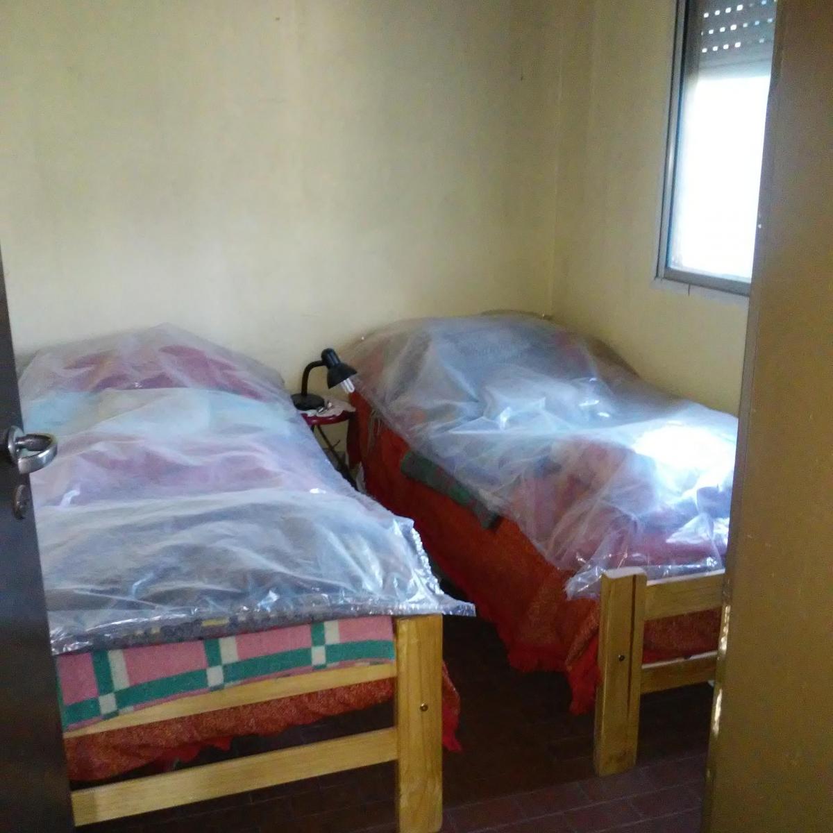 Chacra en Marcos Paz, de 3,3 Hectáreas, Casa Principal, Caseros, Galpones 4