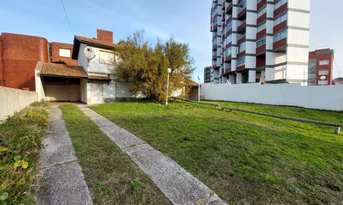Venta en Block - 2 Dúplex de 4 Ambientes c/u - Villa Gesell 3