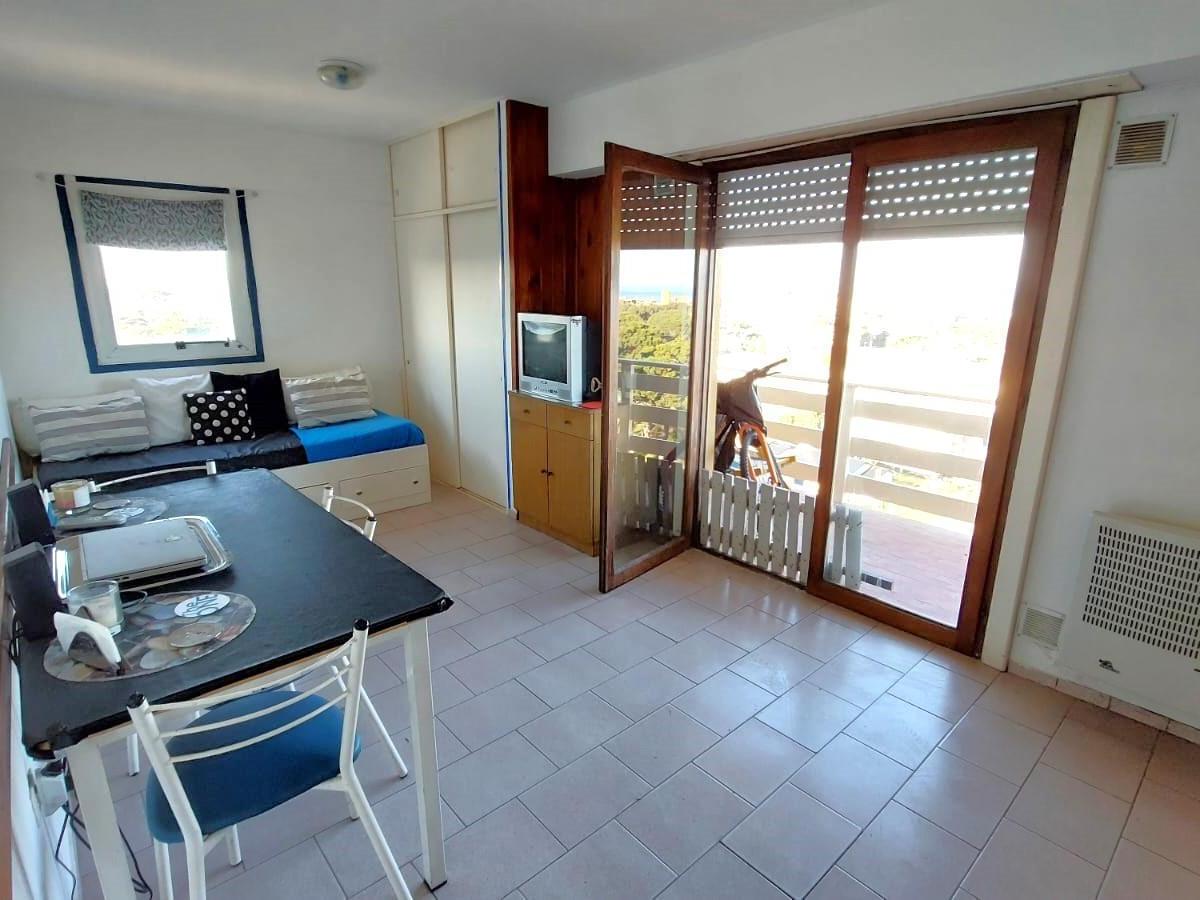Foto de Departamento - Venta - Villa Gesell - 3 Ambientes - Gas Natural, imagen 3
