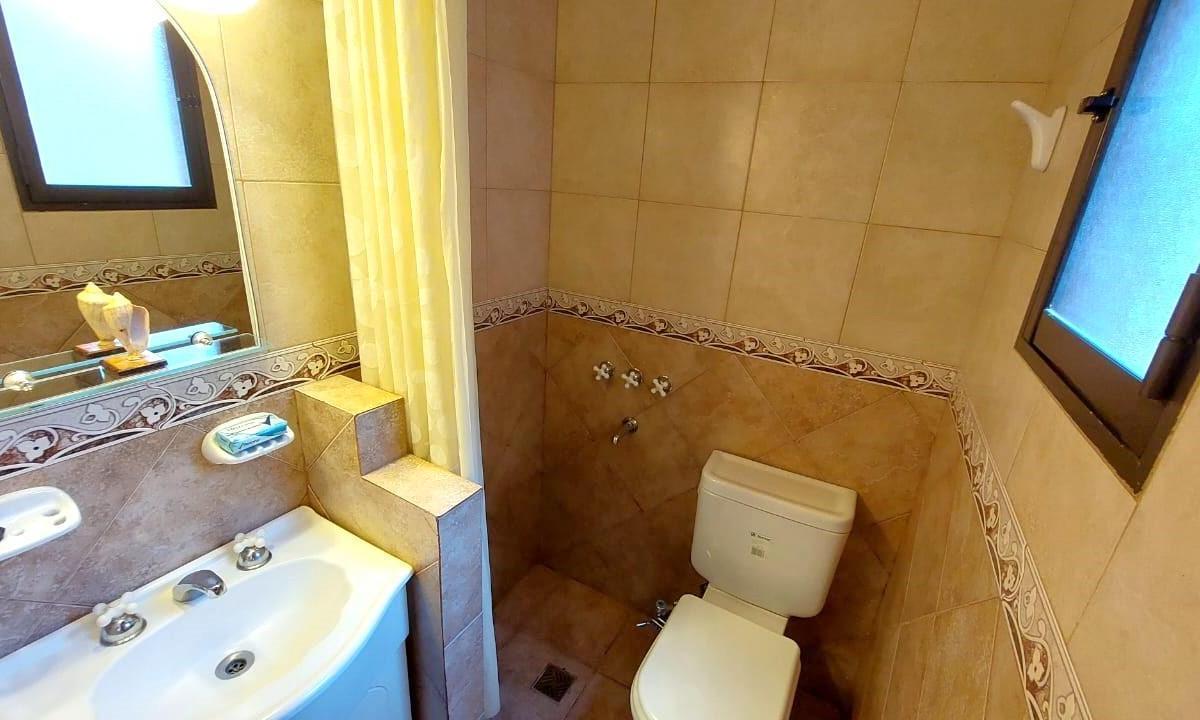 Foto de Casa (en PH) - Venta - Villa Gesell - 4 Ambientes - Gas Natural, imagen 5