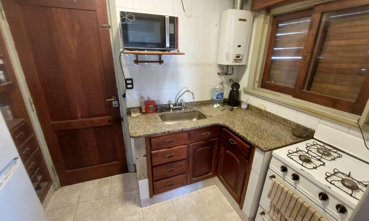 Foto de 1 Casa + 2 Dúplex en Block - Venta - Villa Gesell - 100 metros del Mar, imagen 3