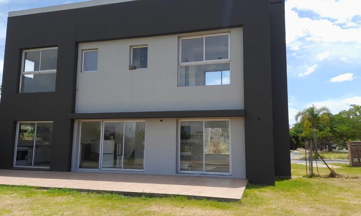 Casa a La Laguna en Venta, San Marco, Villanueva 1