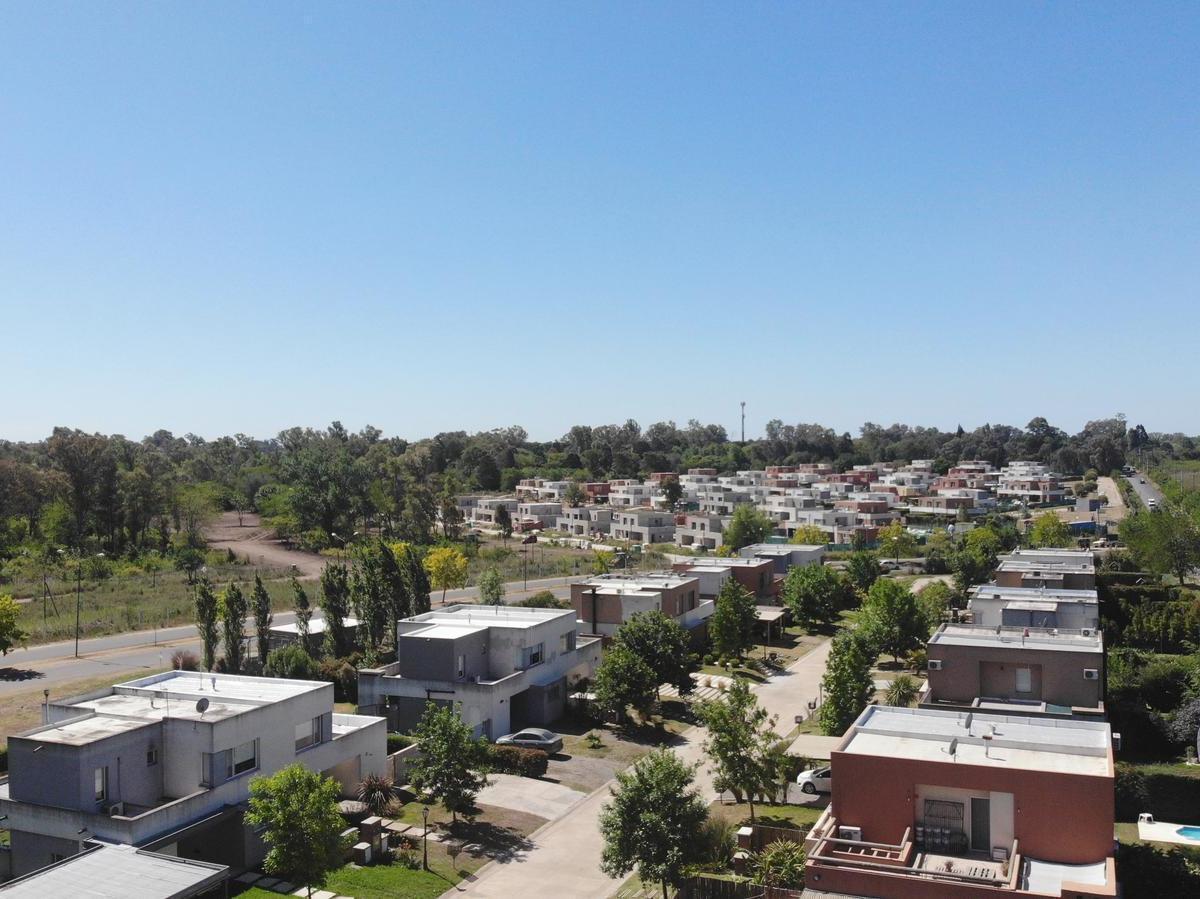 Casa en venta en Casas de Santa Guadalupe, Pilar del Este, Plan