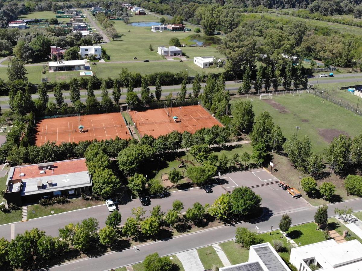 Lote a la Venta en Barrio Santa Sofía, Pilar del Este