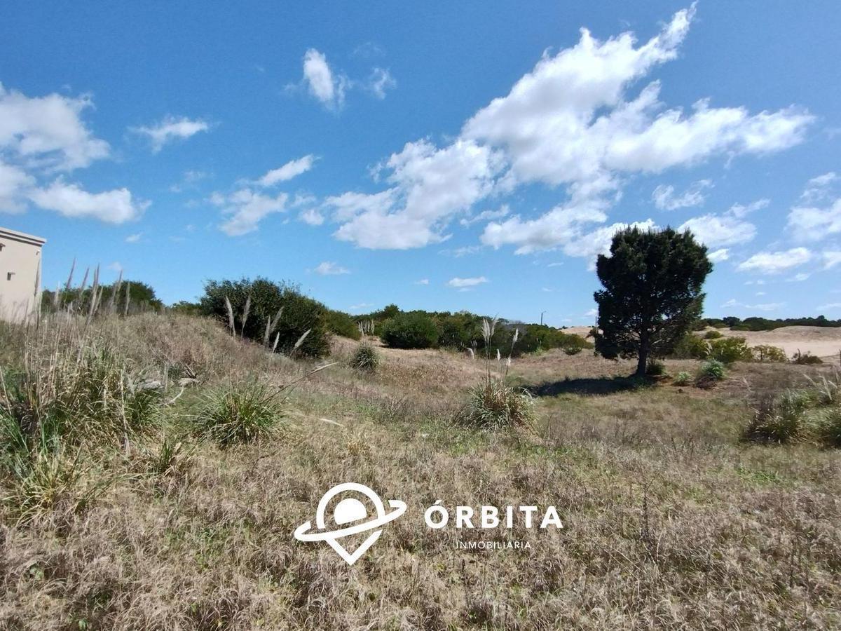 Lote en venta en Costa Esmeralda, Senderos 4, al verde