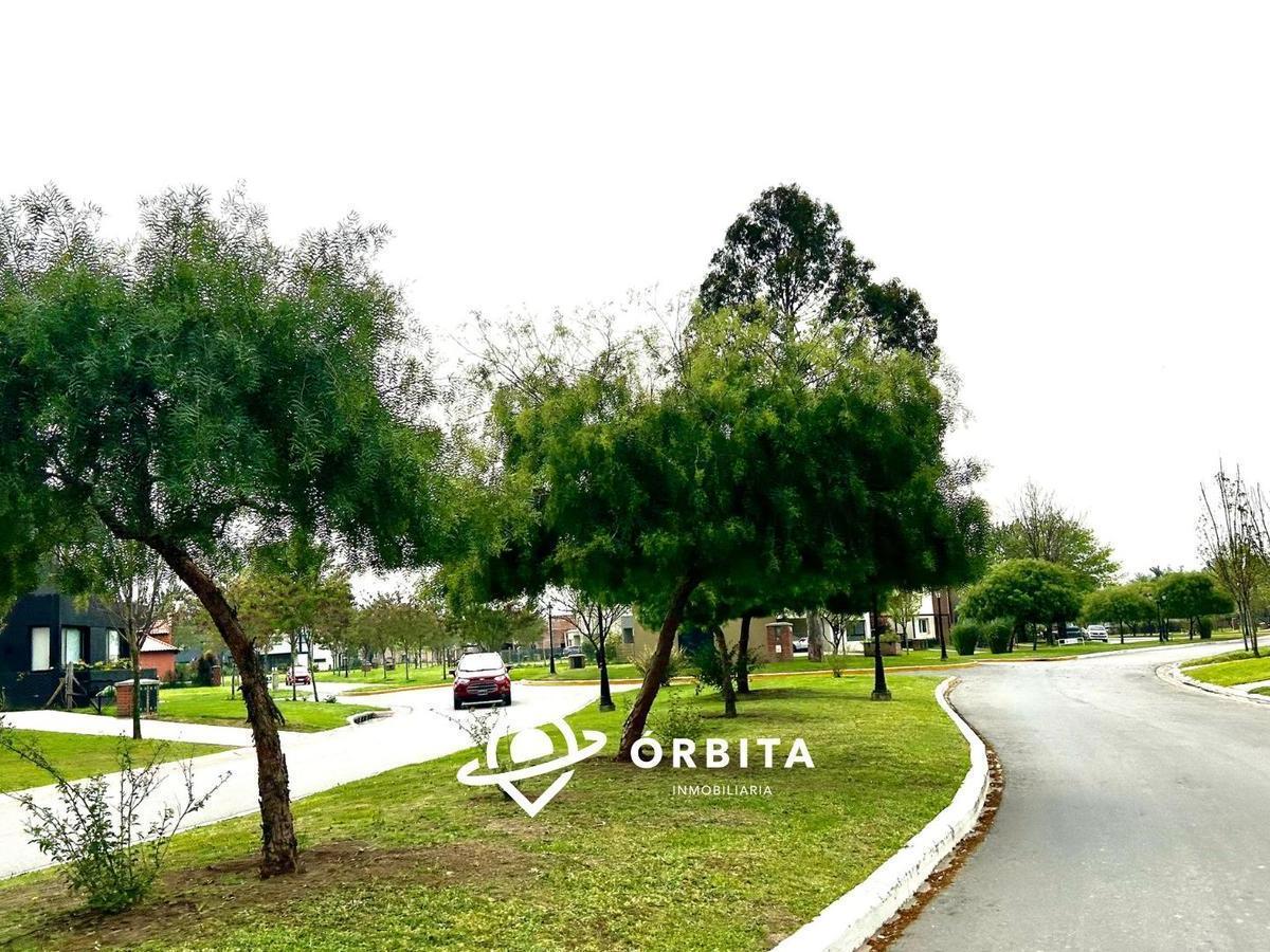 Lote en venta en Barrio Santo Tomás, Pilar