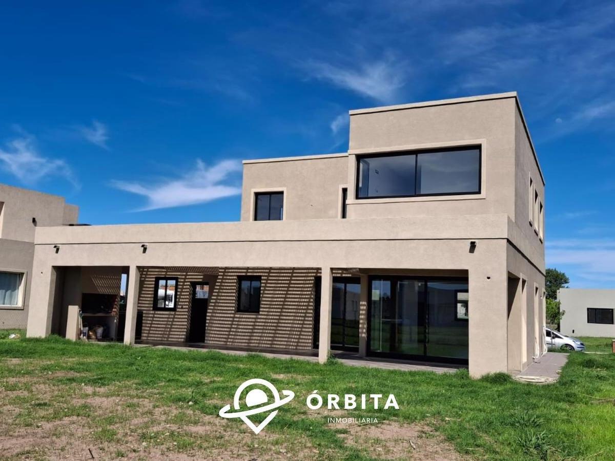 Casa en Venta en San Simon, Canning Village, Ezeiza 2