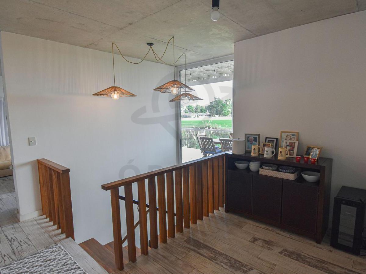 Casa en Venta en Costa Esmeralda, Ecuestre 3