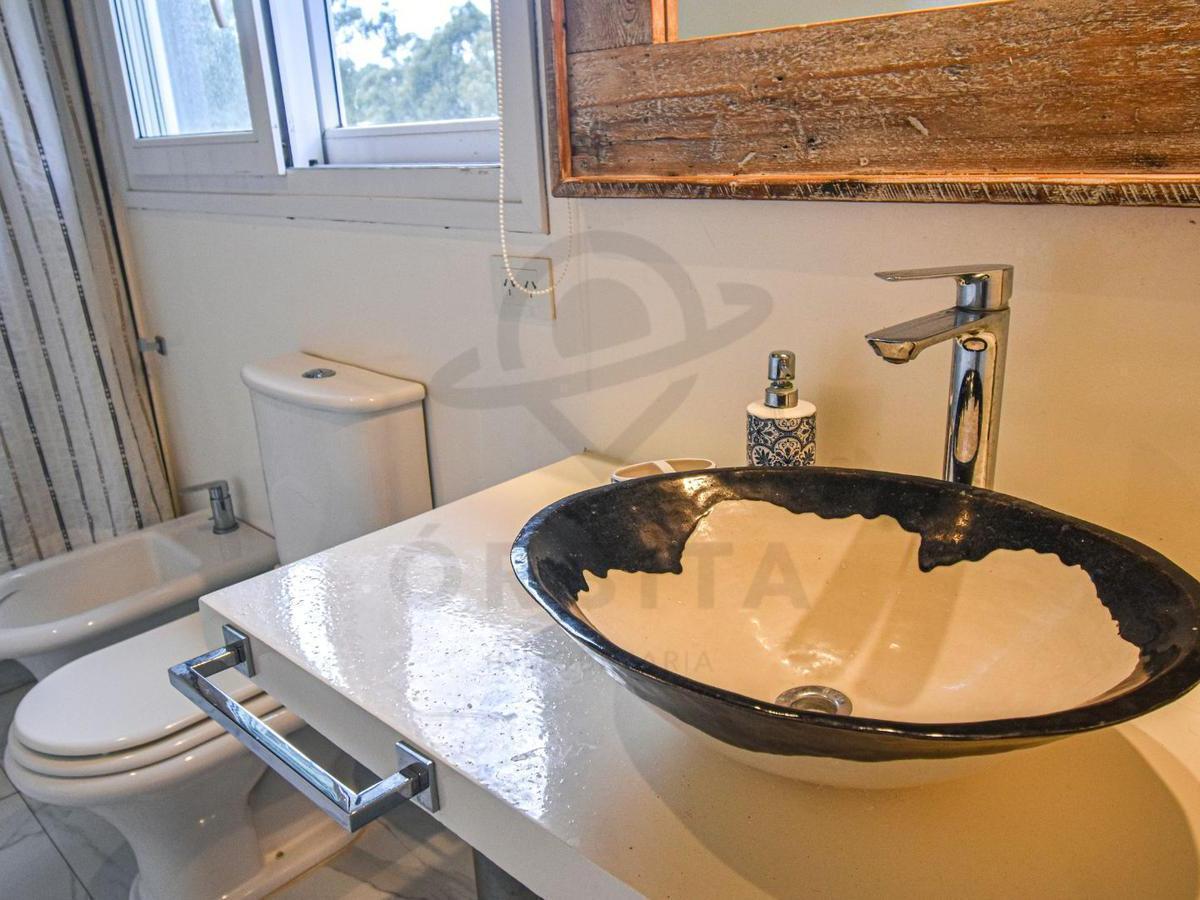 Casa en Venta en Costa Esmeralda, Ecuestre 1