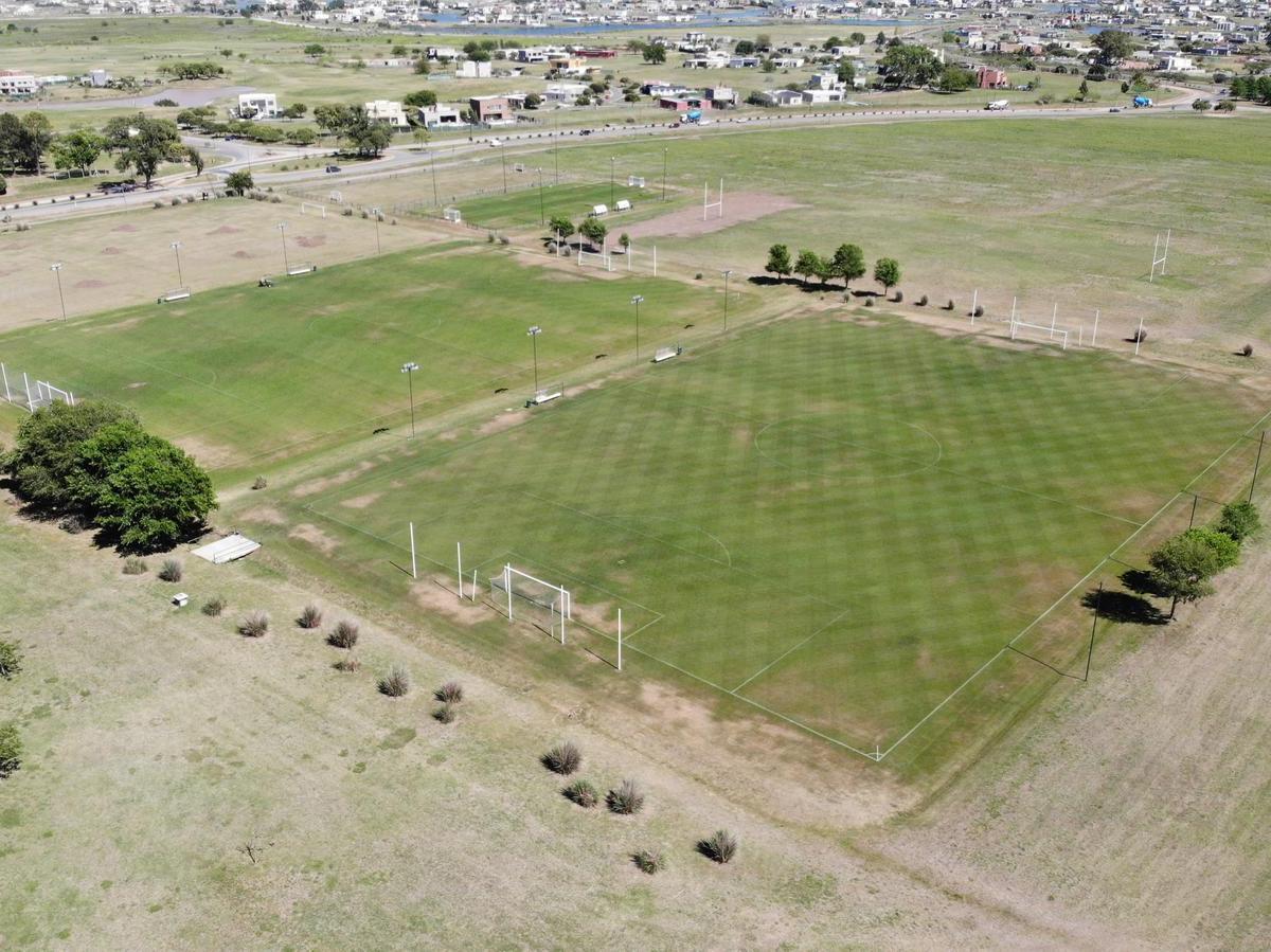 Lote en Venta en San Sebastian, Area 13, Frente a La Plaza 3