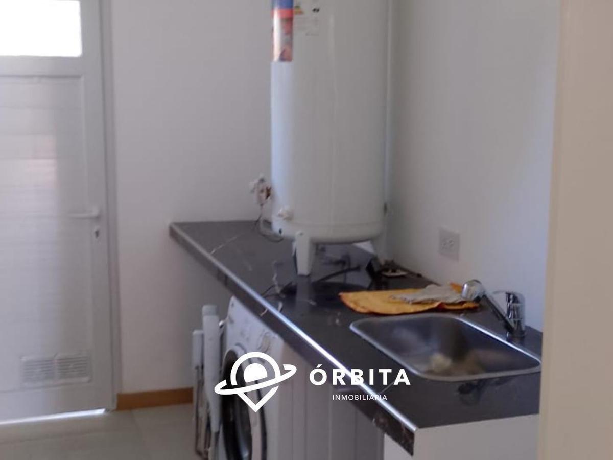 Casa en Venta en Costa Esmeralda, Barrio Ecuestre 4