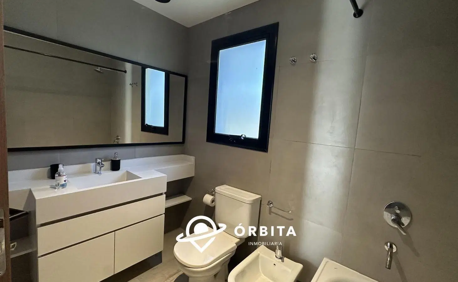 Casa en venta en Barrio Santa Sofia, Pilar del Este 4
