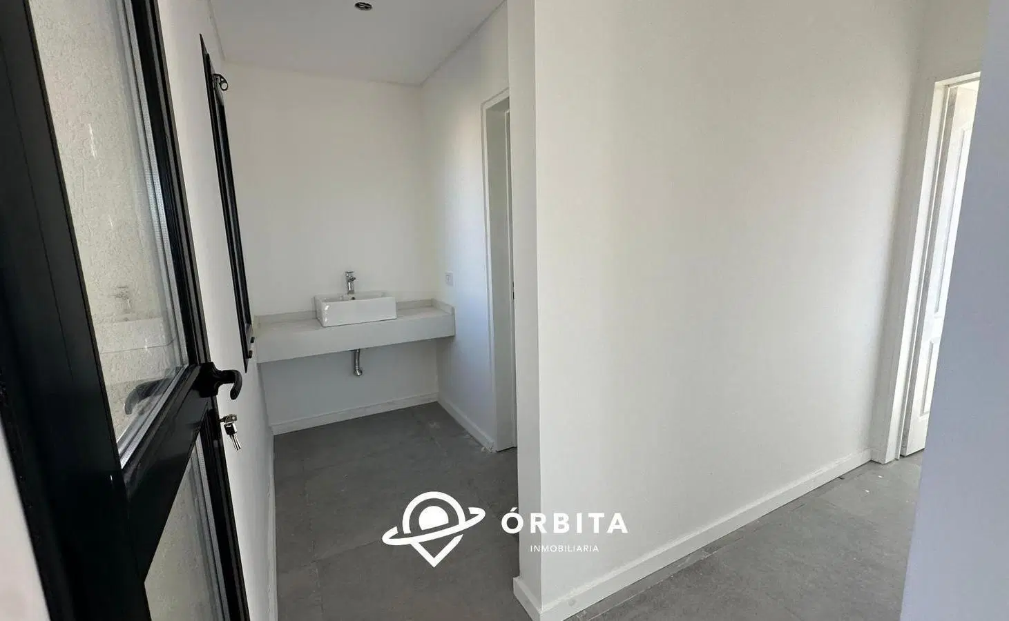 Casa en venta en Barrio Santa Elisa, Pilar del Este 1