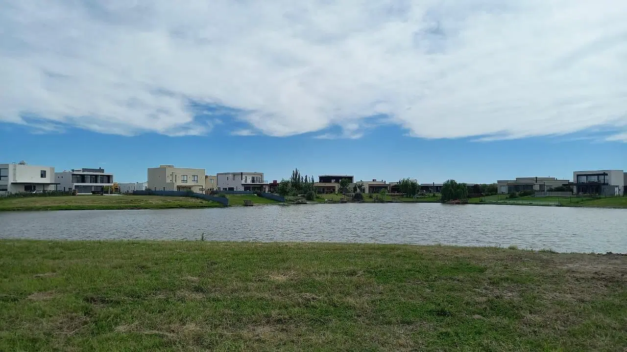 Lote en venta en San Sebastián, Area 8, a la laguna 2