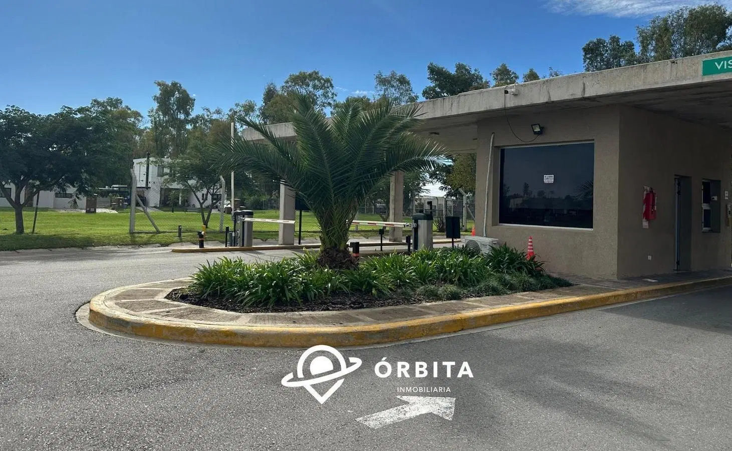 Lote en venta en Barrio Santa Lucia, Pilar del Este, interno 5