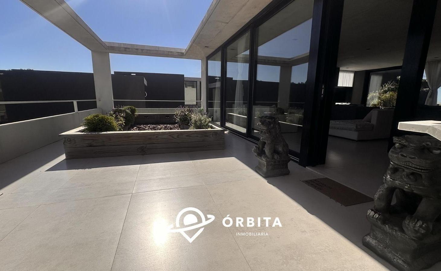 Foto de Casa en venta en Costa Esmeralda, Barrio Marítimo II, al mar, imagen 1