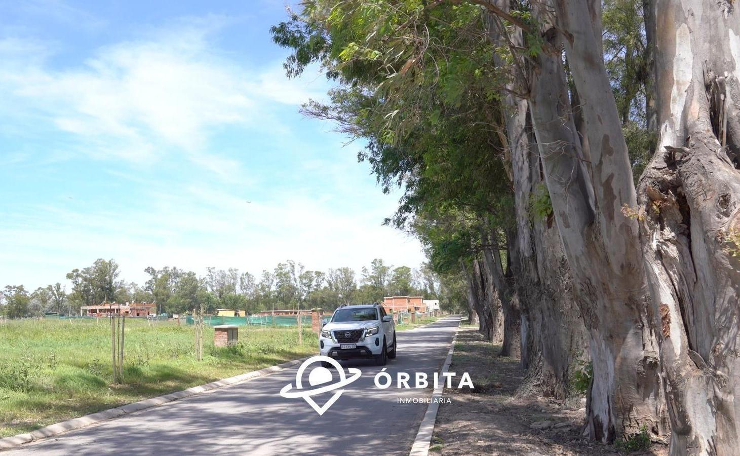 Foto de Lote en venta en Barrio Santa Sofia en Pilar del Este, central al barrio, imagen 1