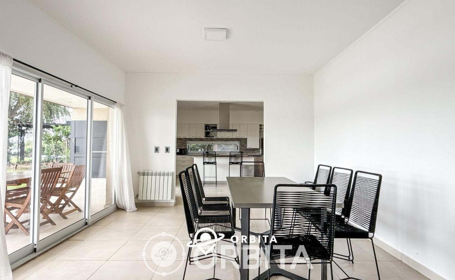 Foto de Casa en venta en San Sebastián, Area 5, a la laguna, imagen 2