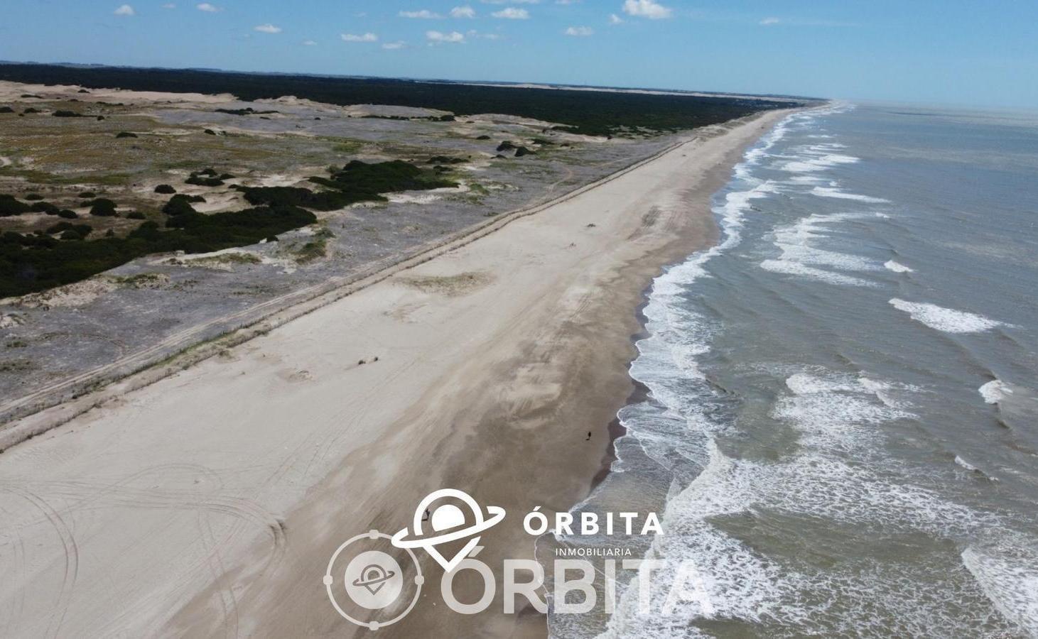 Foto de Lote en venta en Costa Dunas, Barrio Gaviotas, primera línea, imagen 3