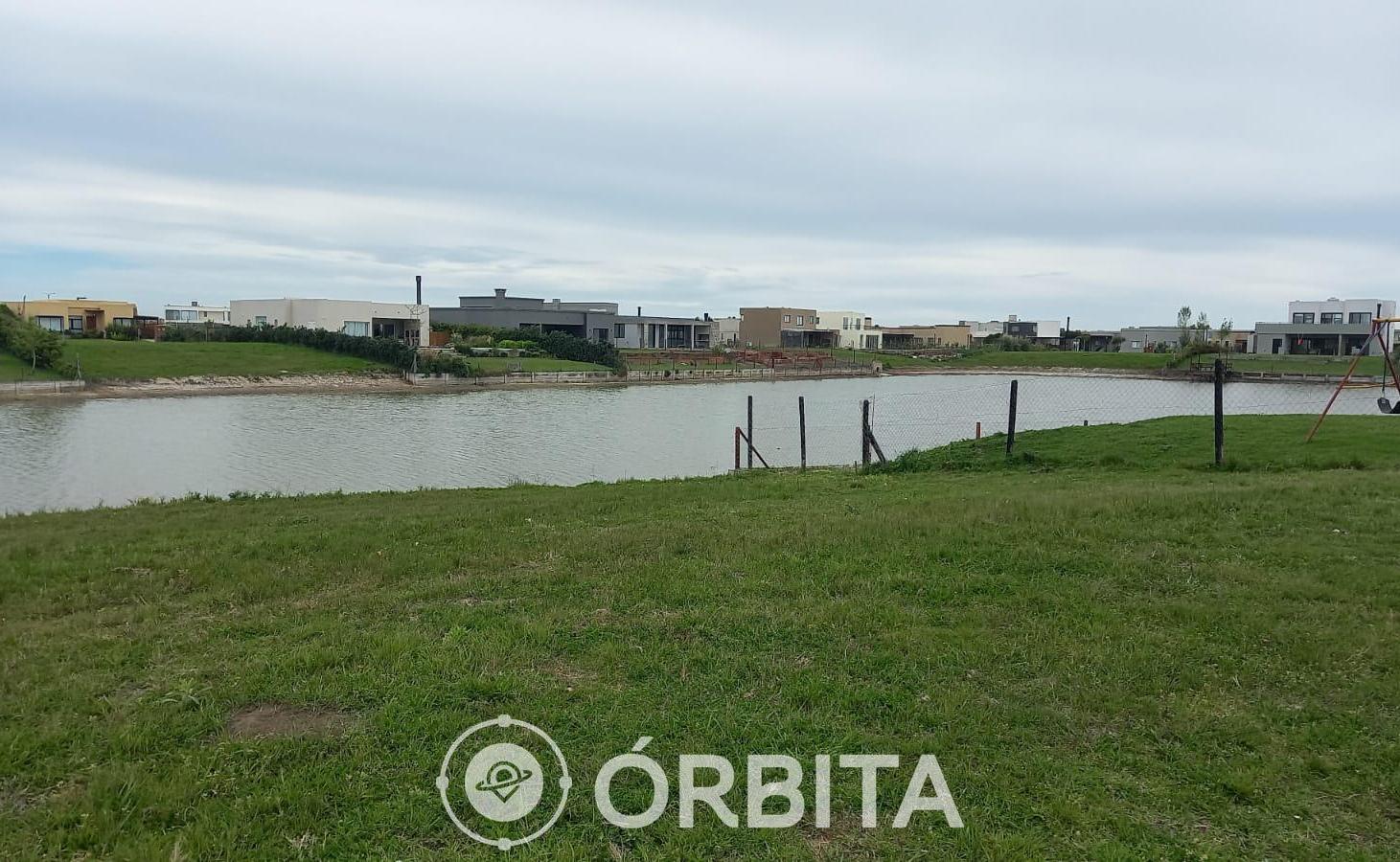 Foto de Lote en venta en San Sebastian, Area 8, a la laguna con financiación, imagen 2