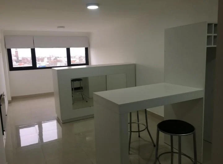 ALQUILER MONOAMBIENTE - SAN MARTIN 4000 5