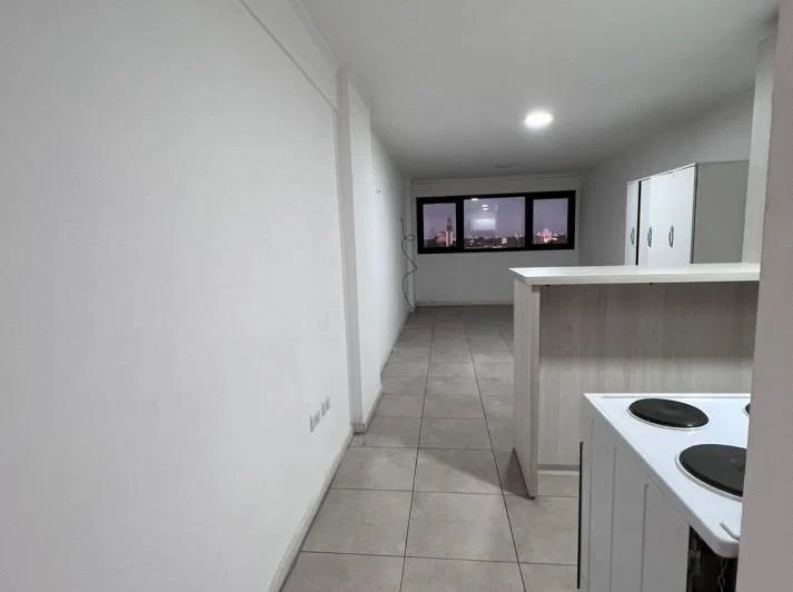 ALQUILER MONOAMBIENTE - SAN MARTIN 4000 3