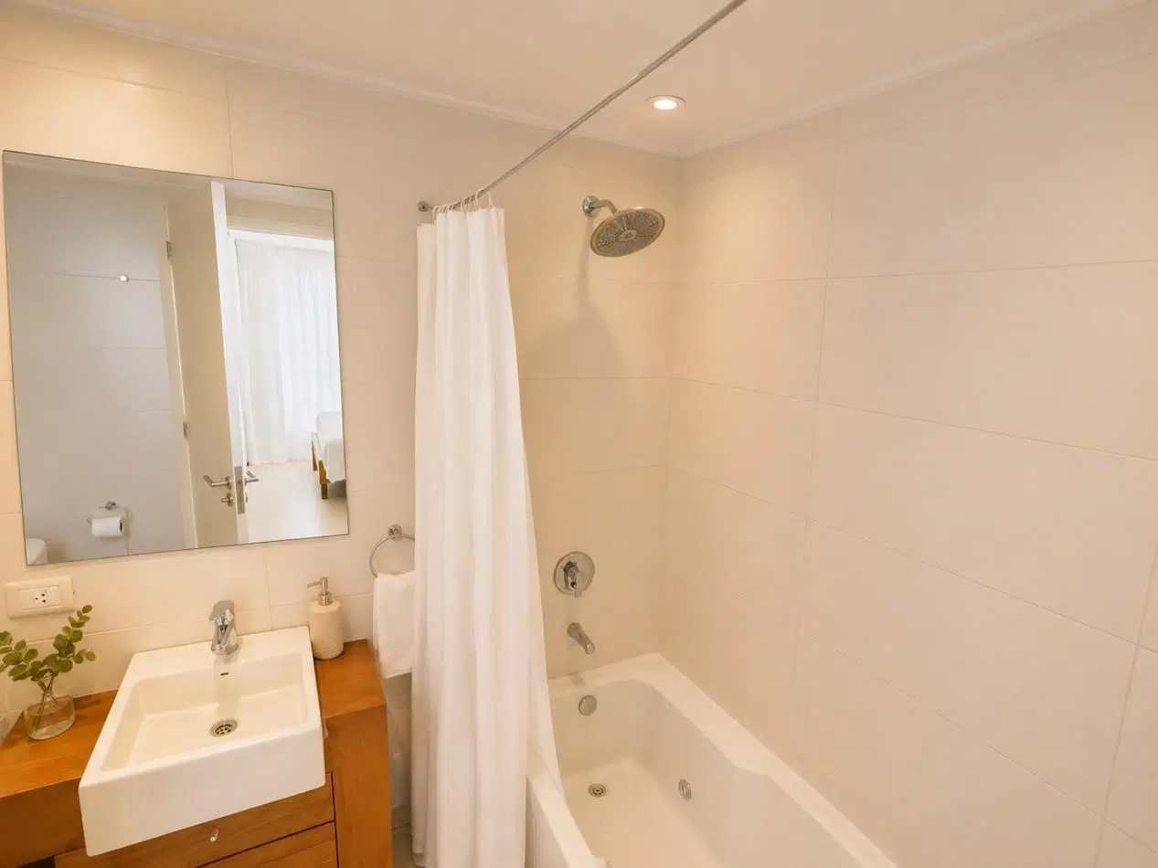 Playa Grande - 2 ambientes con cochera y equipado- Impecable 2
