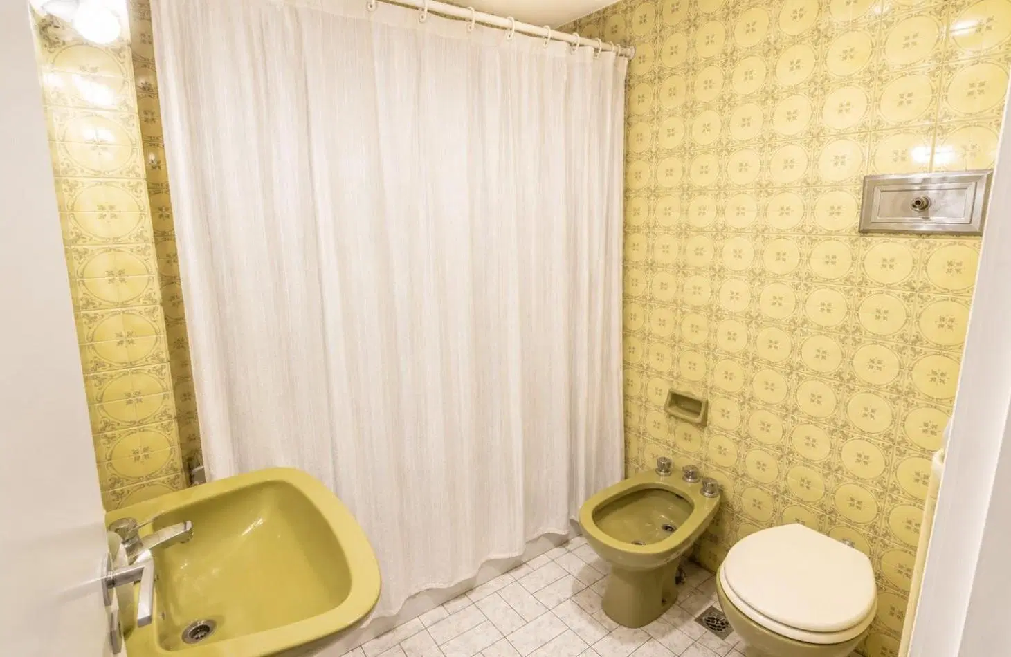 ALQUILER DEPARTAMENTO 3 AMBIENTES CON BALCON 4