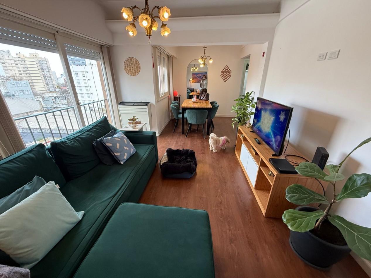 Foto de Departamento 4 Ambientes Reciclado con Balcon Al Frente | Centro | APTO, imagen 2