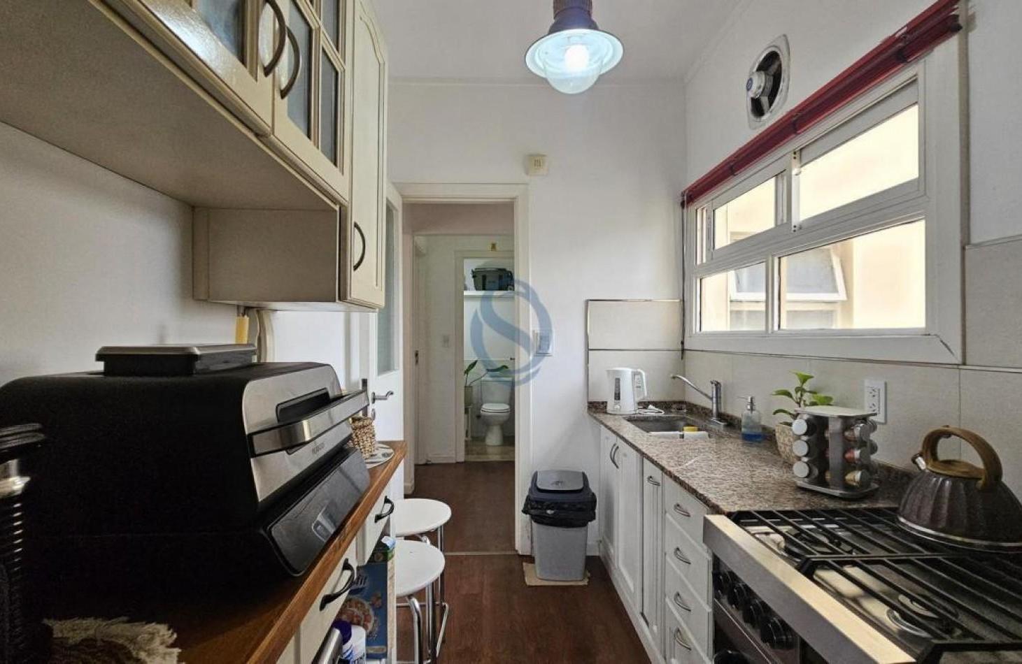 Foto de Departamento 4 Ambientes Reciclado con Balcon Al Frente | Centro | APTO, imagen 3