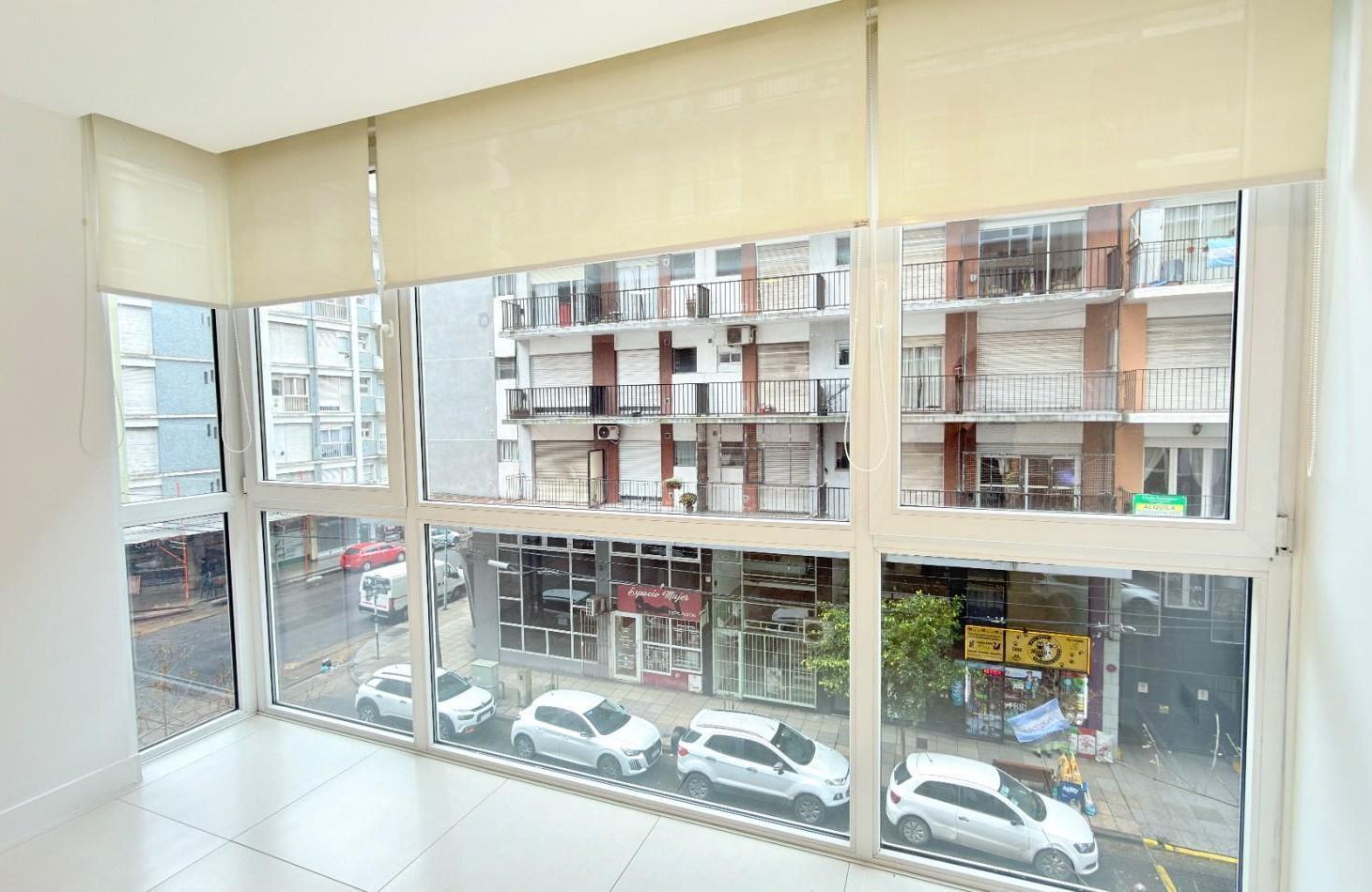 Foto de ALQUILER 24 MESES | SEMIPISO 3 AMBIENTES SIN MUEBLES | ZONA SHOPPING, imagen 4