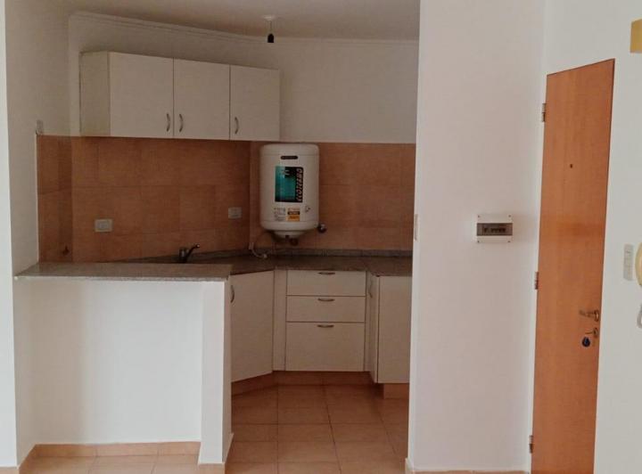 ALQUILER DEPARTAMENTO UN DORMITORIO PILETA ASADOR 5