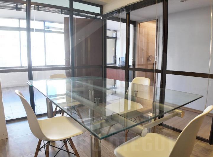 RECICLADA. 75 MTS. OPORTUNIDAD.OFICINA SUPER LUMINOSA. GRAN VISTA ABIERTA