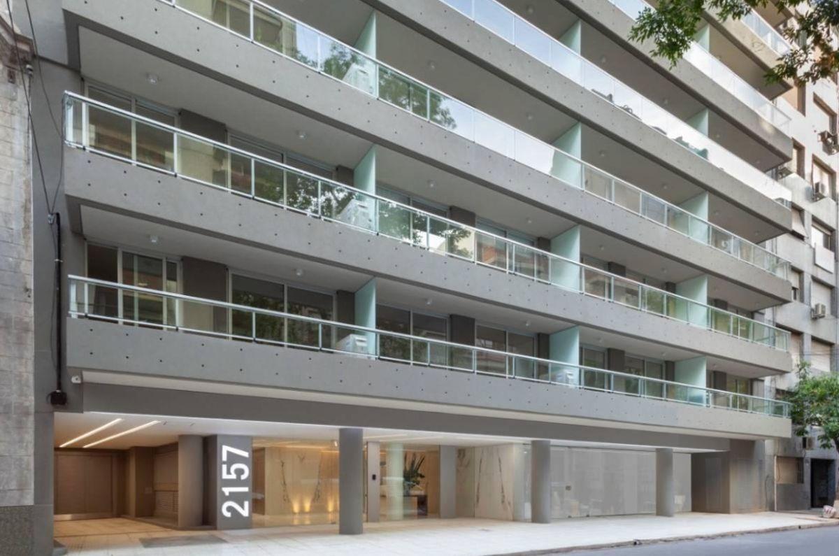 QUO Style Agüero | Recoleta | 2 Ambientes con Balcón y Cochera