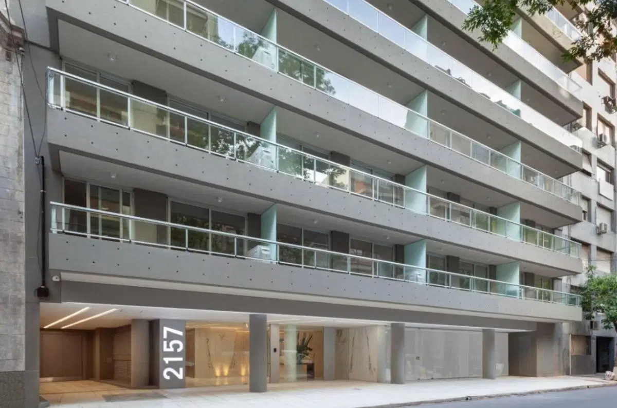 QUO Style Agüero | Recoleta | 2 Ambientes con Balcón y Cochera 2