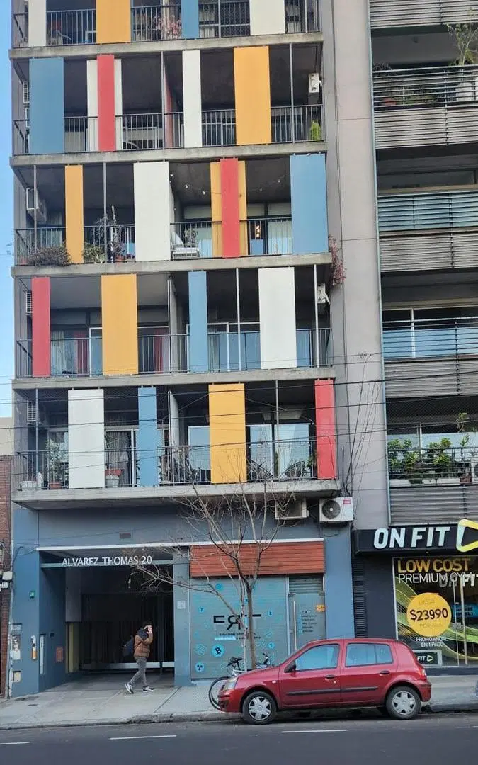 Increible monoambiente con balcón en Chacarita 2